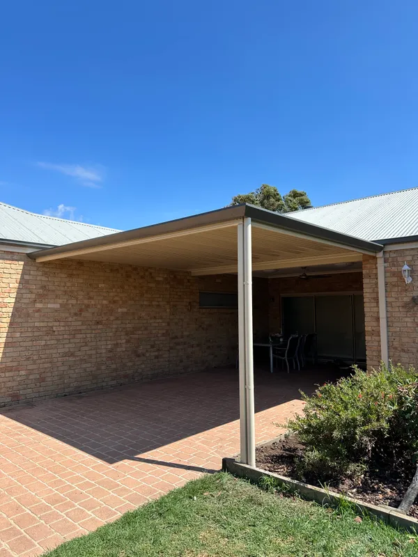 Stratco Outback Flat – Pakenham