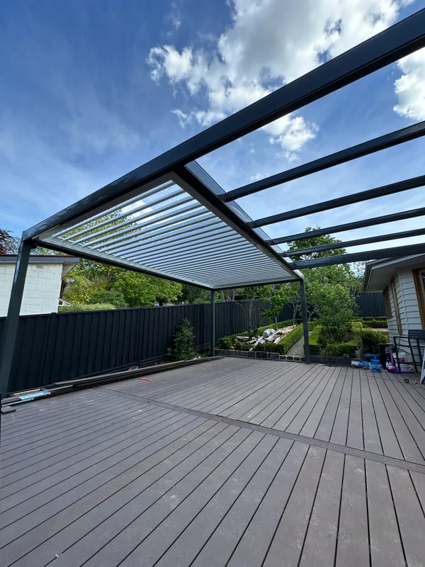 Stratco Sunroof + Pergola Combo